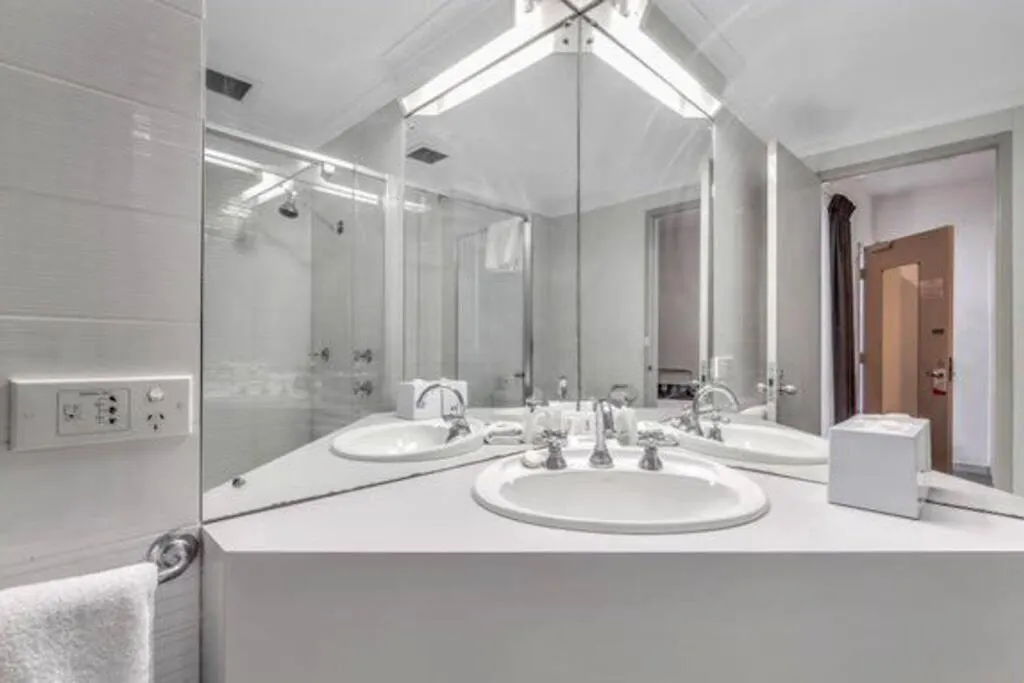 公寓 Studio 431/247 Gouger St Ex Hotel Room In City 阿德莱德 澳大利亚